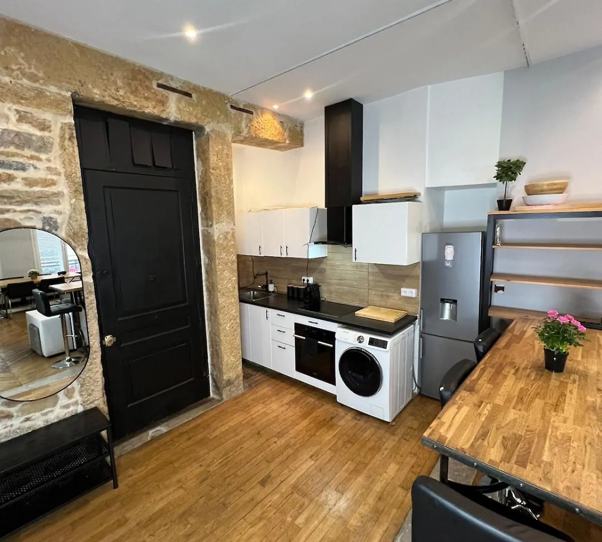Superbe Appartement Silencieux Dans L'Hyper Centre 리옹 0*,  프랑스